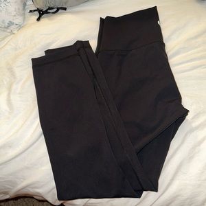 Lululemon Wunder Under High-Rise Crop 23